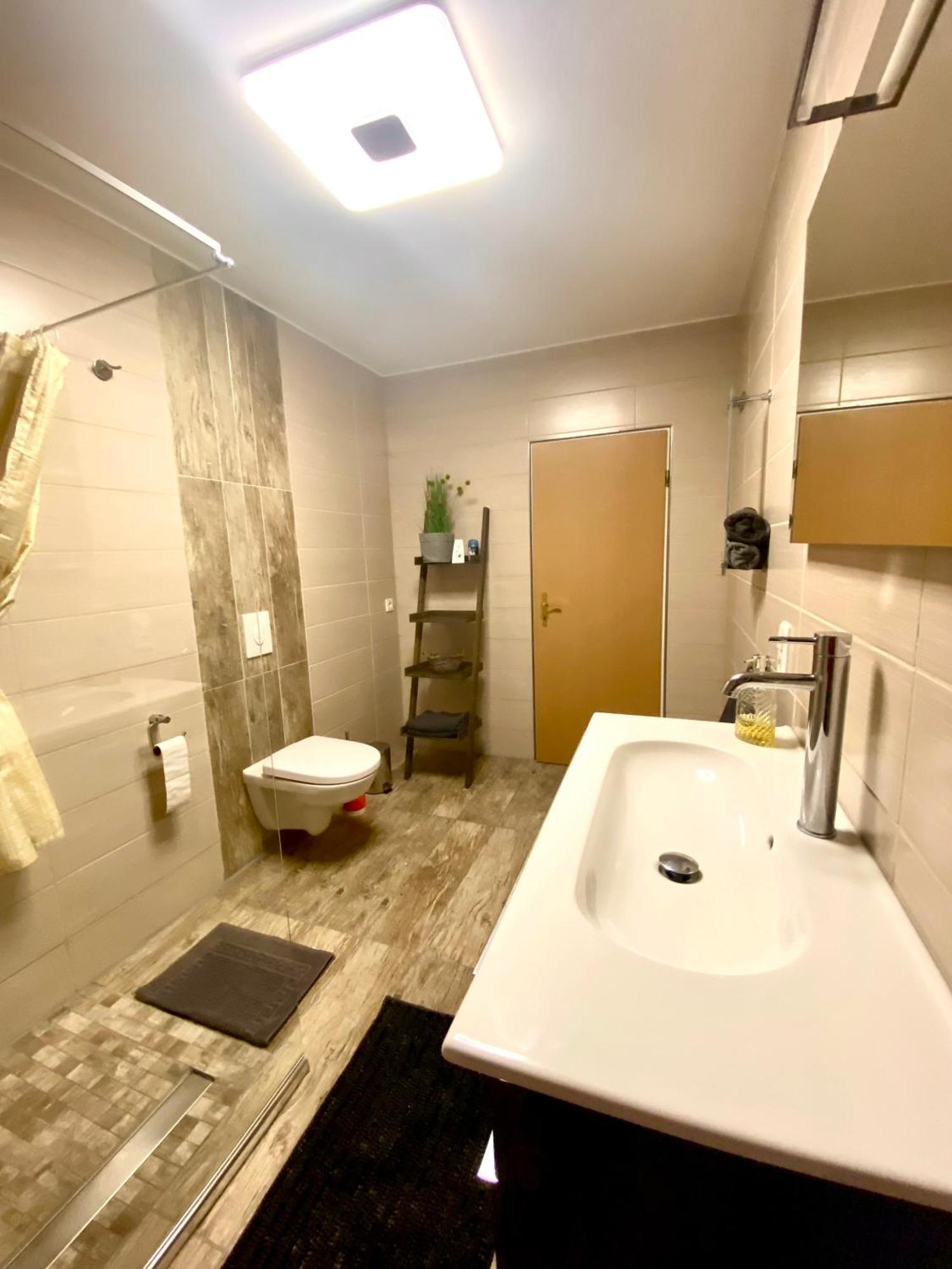 ברם Ferienwohnung Zum Koenig מראה חיצוני תמונה